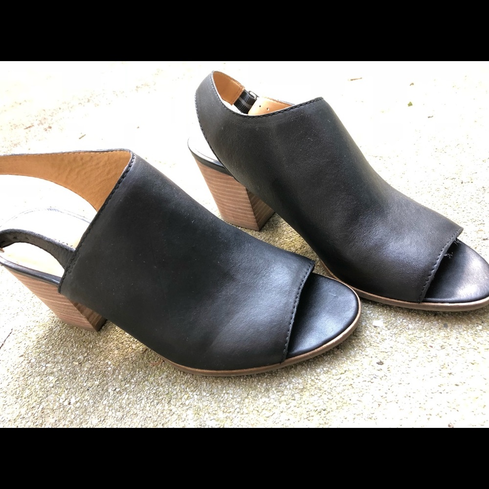 LUCKY 🍀 Black Booties/heels/open toe, new! 👀